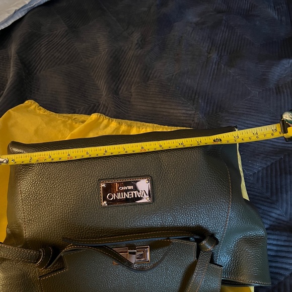 COPY - MARIO VALENTINO HANDBAG 👜 💯 AUTHENTIC - Picture 9 of 14